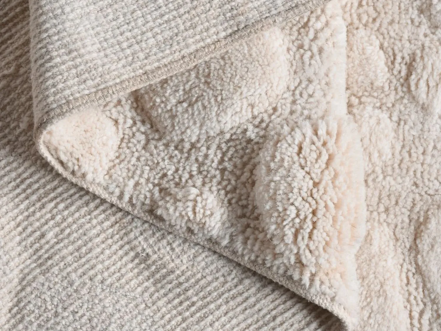 OZAIA Alfombra de lana 100% con relieve, tufted a mano, efecto guijarros, 200 x 290, , ORABEL