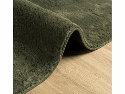 Alfombra HUARTE de pelo corto suave lavable bosque 140x200 cm Verde