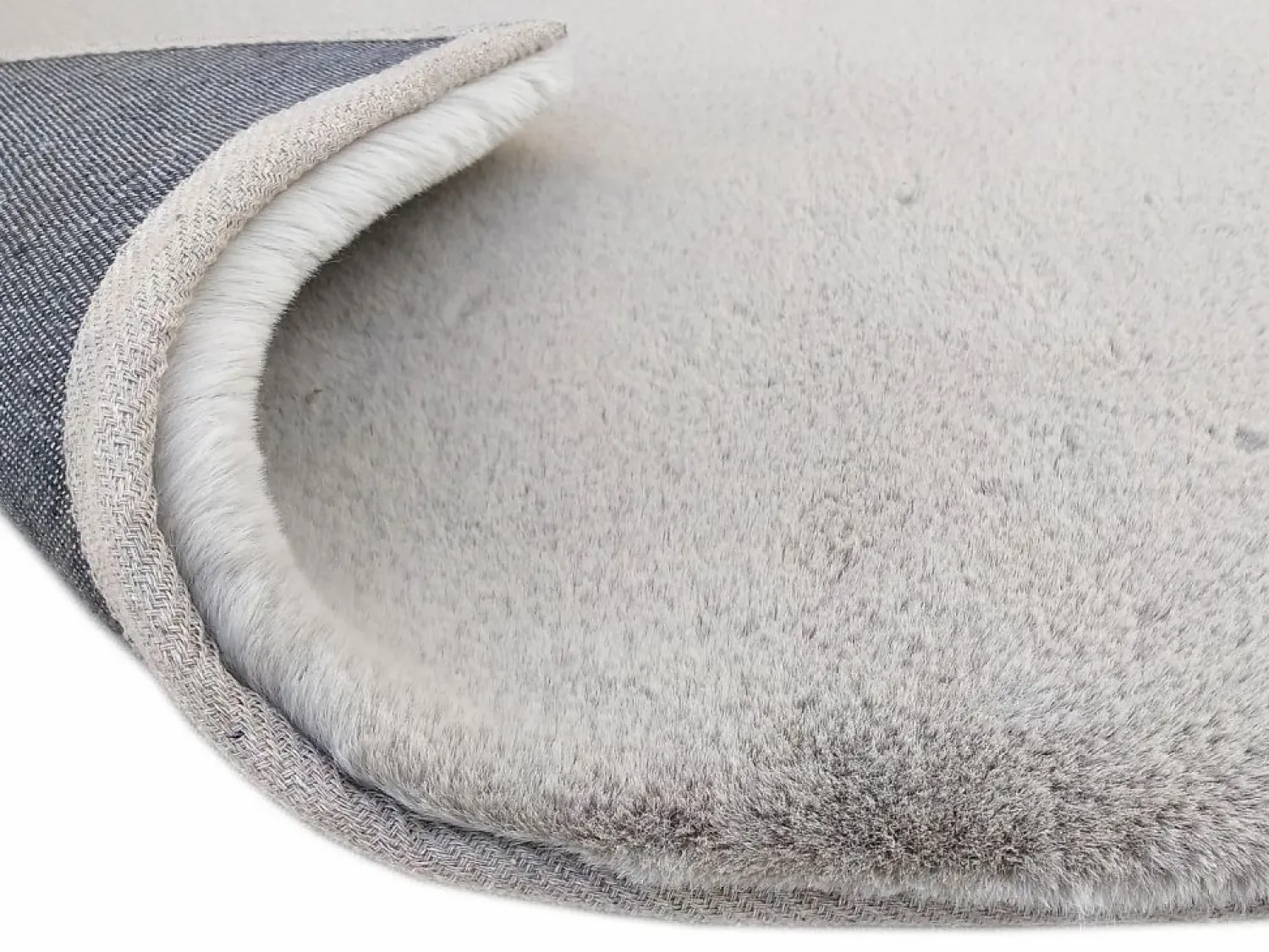 Hot OZAIA Alfombra shaggy de pelo largo efecto piel - 160 x 230 cm - Gris - BUNNY Gris claro