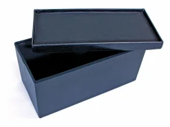 ebuy24 Auténticas cajas de almacenaje, taburete, plegable con tapa color .