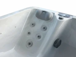 New VOGUE SPA bañera de hidromasaje de exterior para 2 personas de color con 14 jets TAHITI - Sistema BALBOA Blanco