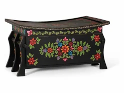 Giner y colomer Baúl en madera de mango en color negro con detalles pintados a mano