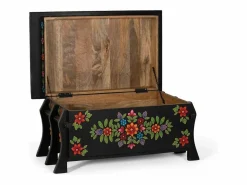 Giner y colomer Baúl en madera de mango en color negro con detalles pintados a mano