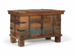 Sale Baúl fabricado en madera reciclada con apertura superior y herrajes Baúl Y Arcón
