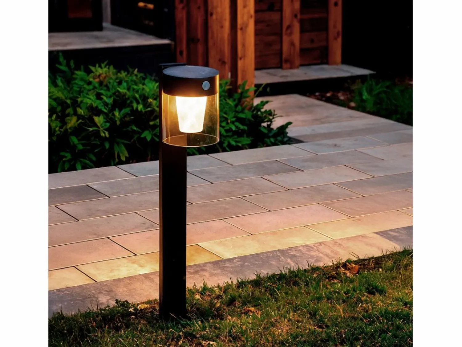 Outlet Ledkia Baliza de Pie Exterior Solar LED 1,5W 46cm Aluminio con Sensor de Movimiento Efren Negro