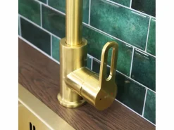 Essebagno Baltic Mezclador de fregadero oro cepillado