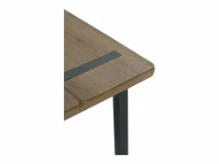Banco metálico pequeno con asiento de madera