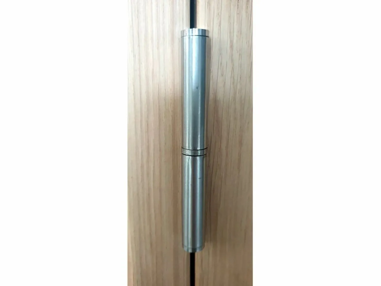 GD Menuiseries Bloque para puerta de taller BLANCO sin parteluz Al. 204 x L. 73 Dimensiones de la mesa de empuje izquierda + tirador