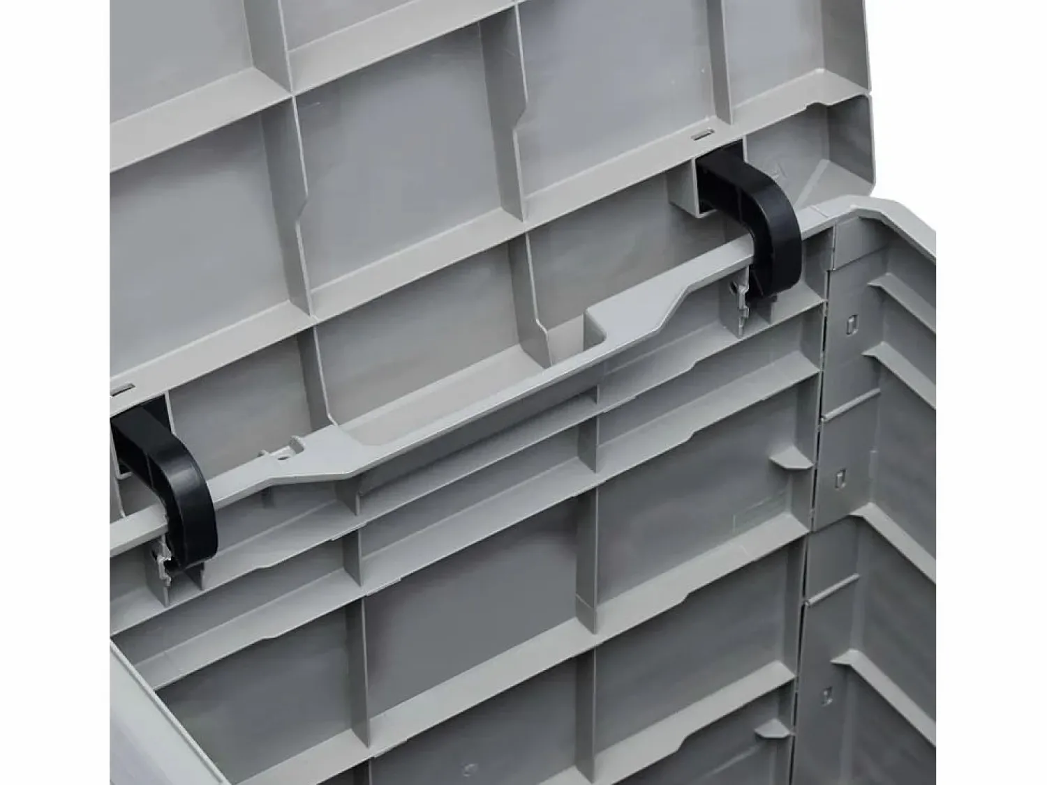 Best Caja de almacenamiento de jardín 90 L claro ES365125 Gris