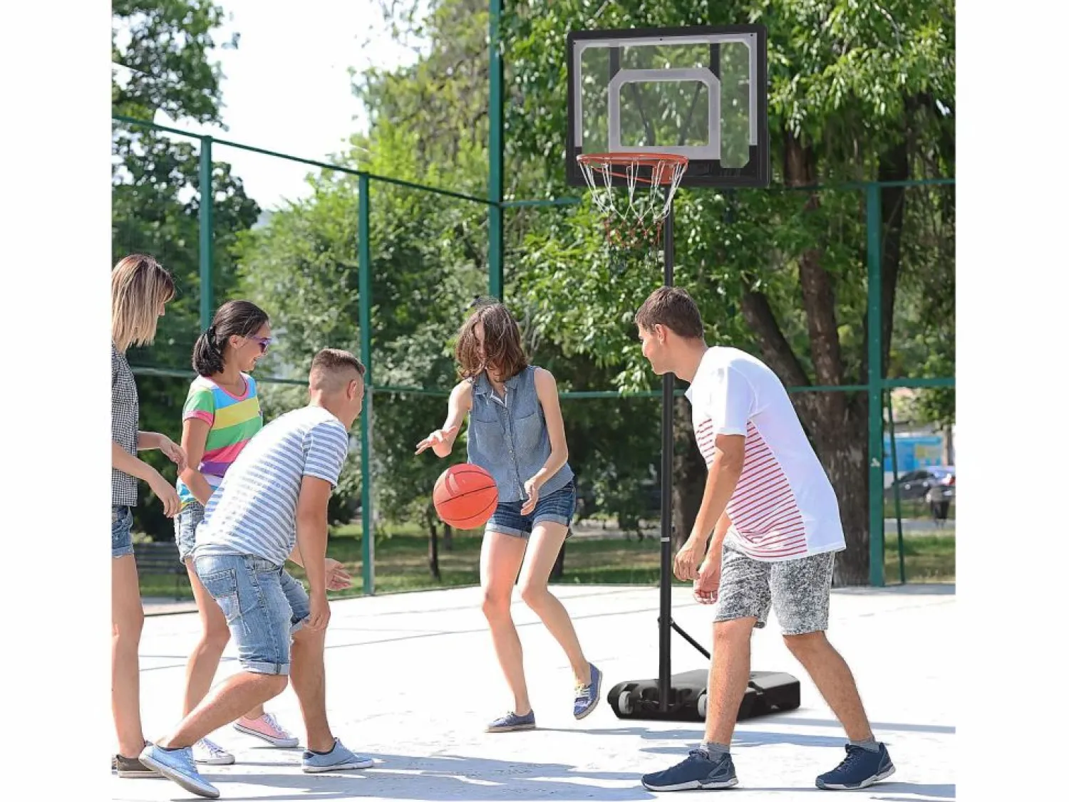 Hot Canasta de baloncesto para exterior de altura ajustable, estructura de acero, PVC, color , con ruedas (83 x 75 x 206-260 cm) Negro