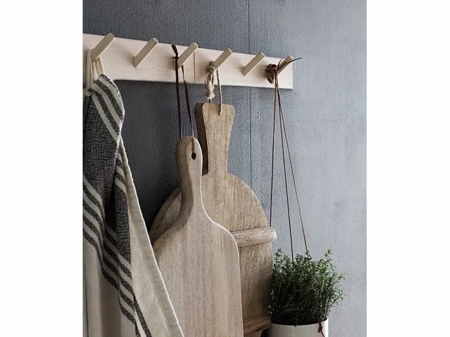 Hot DECOWOOD Colgador de pared de madera maciza en tono natural de 26x5cm - KATE - Beige