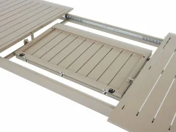 Online MYLIA Comedor de jardín de aluminio: una mesa extensible L.205/286.5 cm y 6 sillones apilables - - MACILA de Topo