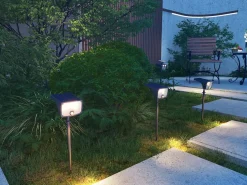 Best Conjunto de 2 balizas solares o apliques de pared con sensor de movimiento - 700 lúmenes - CHENDI Iluminación Exterior|Energía Solar