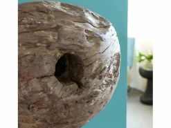 Sale Escultura de madera y metal Fannie - Elegancia y sofisticación para tu interior Estatua
