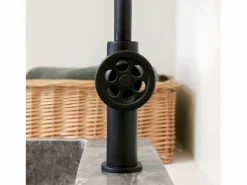 Clearance Indus mezclador bajo lavabo Grifo
