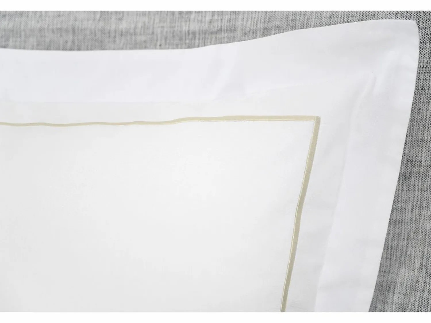 Clearance Palacio Juego de cama en percal 80 hilos/ cm² - Funda 220 x 240 cm + 2 fundas Blanco y beige - CHARMY Beige / Blanco