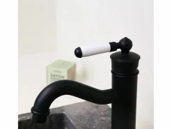 Sale Leeds mezclador bajo lavabo rétro Grifo
