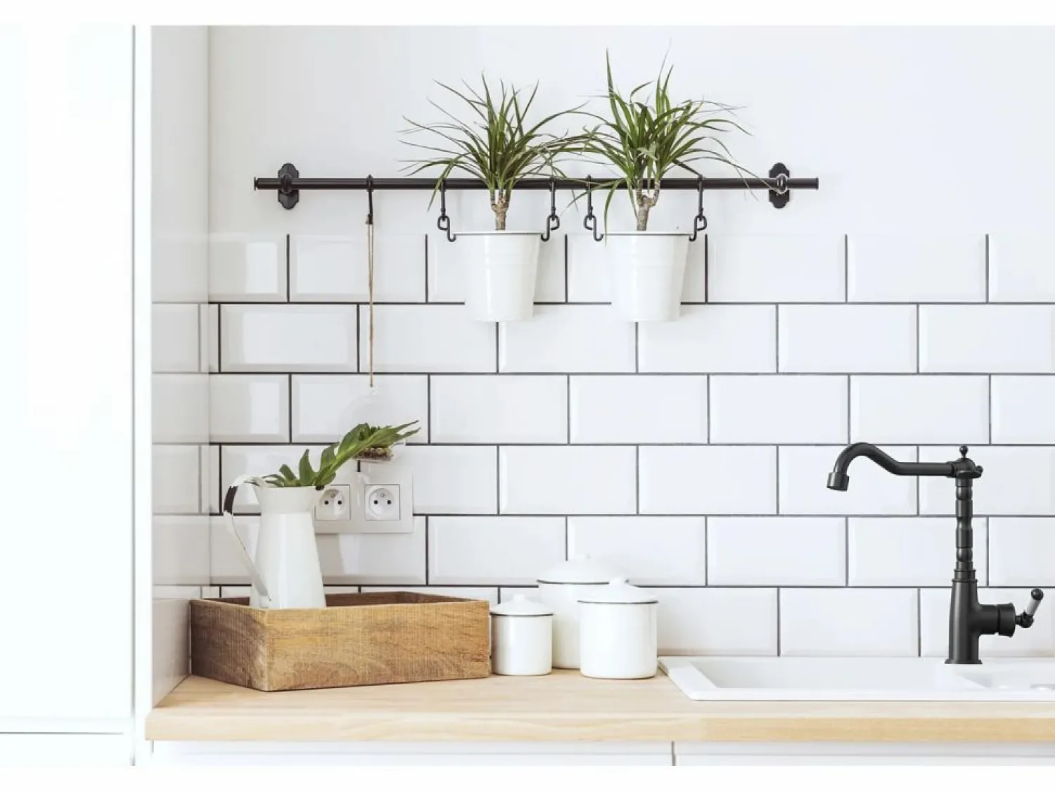Hot Essebagno Leeds mezclador para fregadero retro Negro