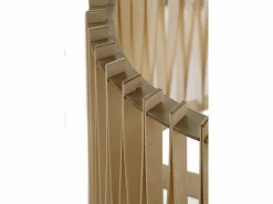 Lámpara de mesa de madera y base metálica