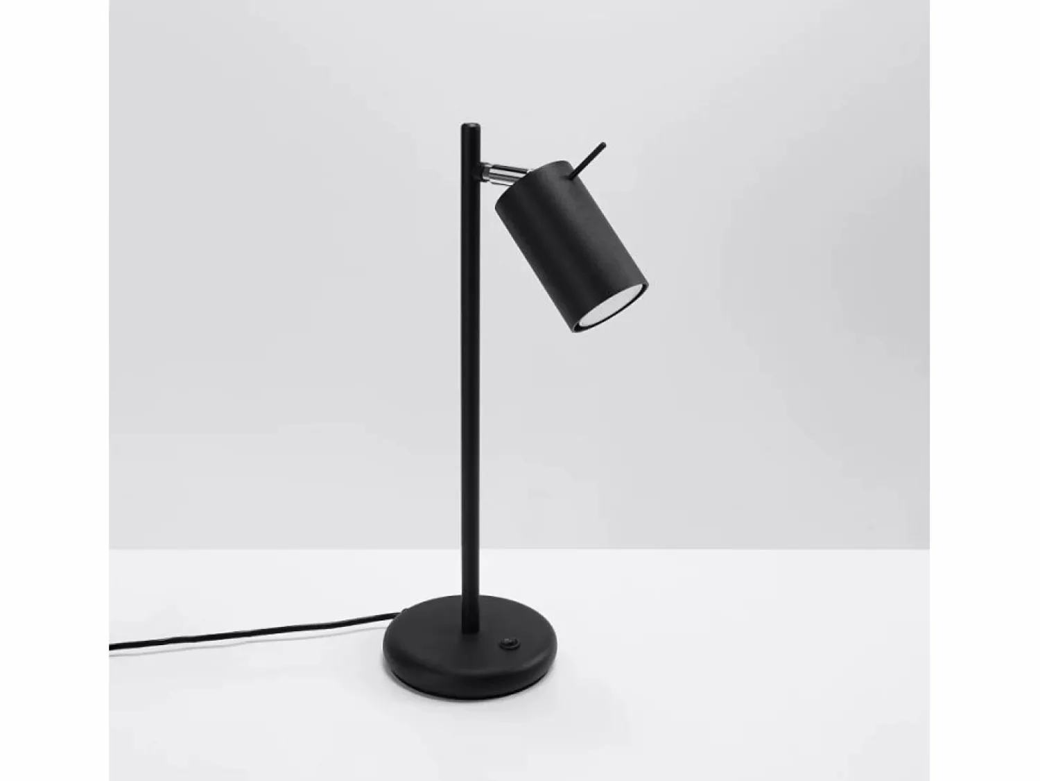 Hot Lámparas de escritorio Briix moderno de acero - 1 fuentes luminosas 3000K - L.14,5 x A.43 cm - Lámpara De Escritorio