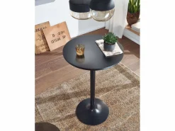 Mesa de centro minimalista.