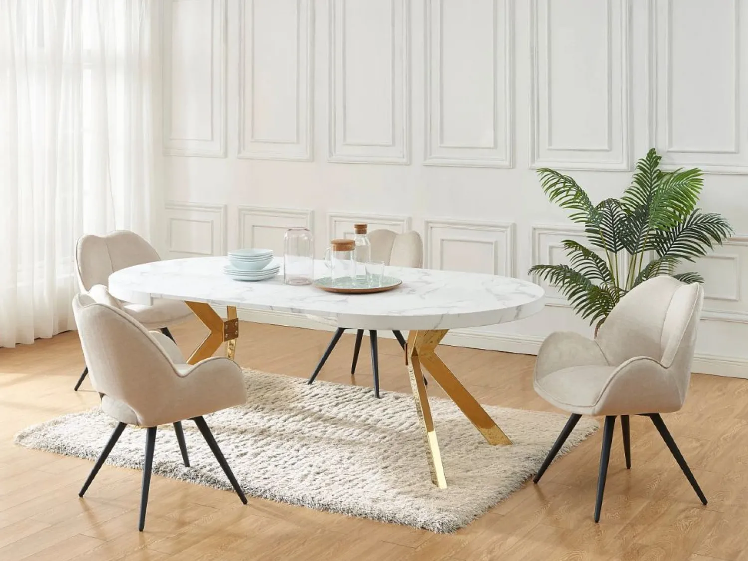 Vente-unique Mesa extensible para 4 a 8 personas de MDF y acero - Efecto mármol blanco y Dorado - KOMONI