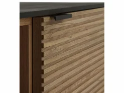 Mueble TV chapado en madera de fresno color con puertas en natural