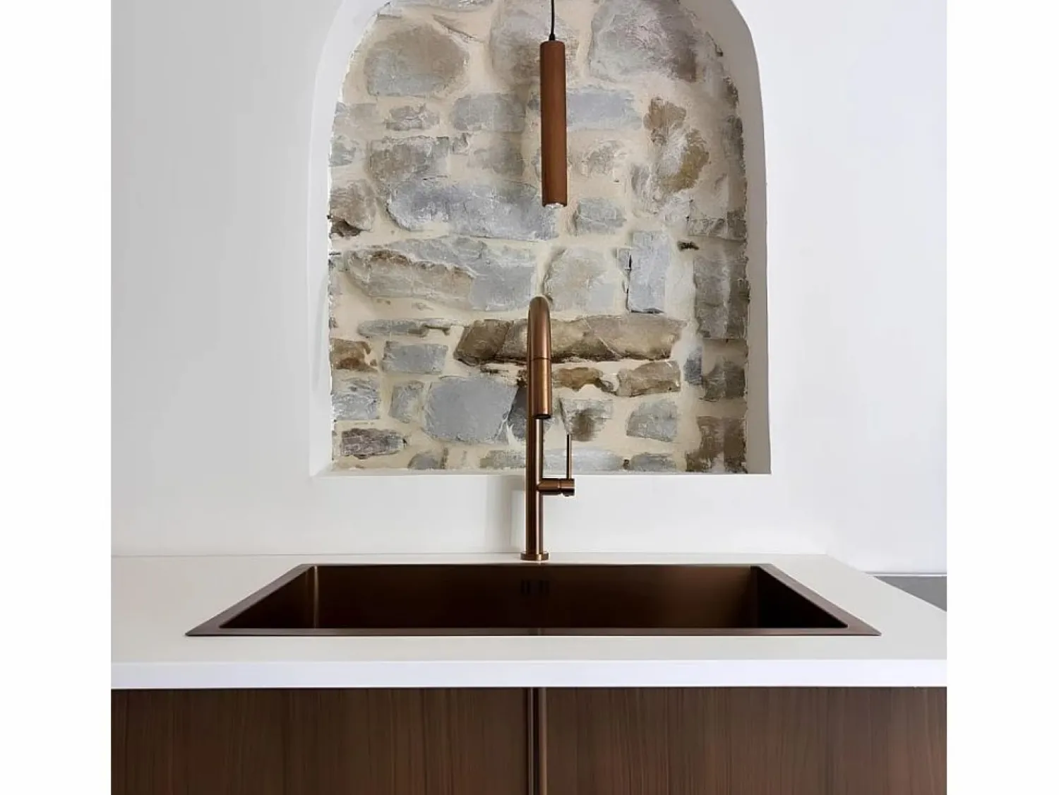 Discount Essebagno Portofino Mezclador de lavabo con teleducha extraíble en cobre cepillado Cobrizo