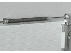 Outlet Somfy Puerta de garaje seccional con motor efecto ranurado NORIA Blanco