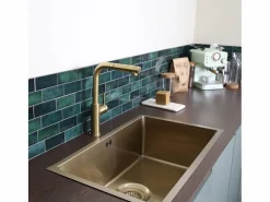 Essebagno Pure II Mezclador de fregadero con teleducha extraíble en oro cepillado
