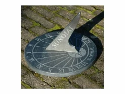 ESSCHERT DESIGN Reloj de sol en esquisto
