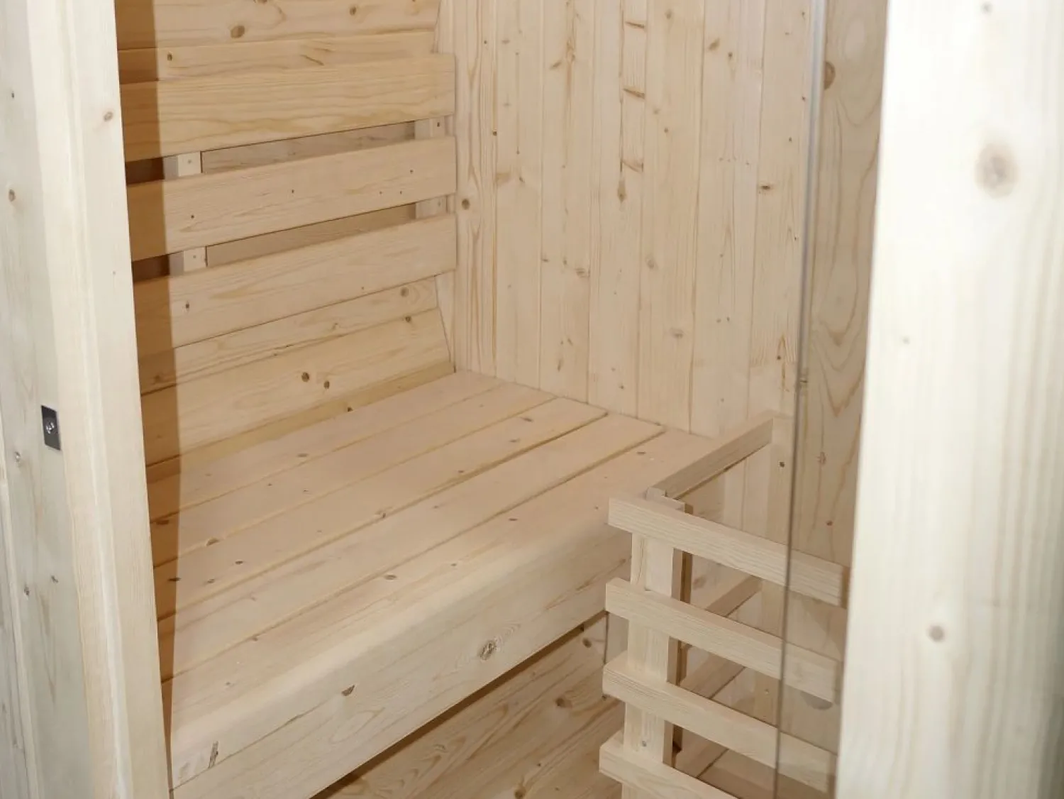 Sale Sauna de exterior 2 plazas, Ancho 185 x Prof. 120 x Alt. 190 cm, ISOKYRO Sauna De Exterior