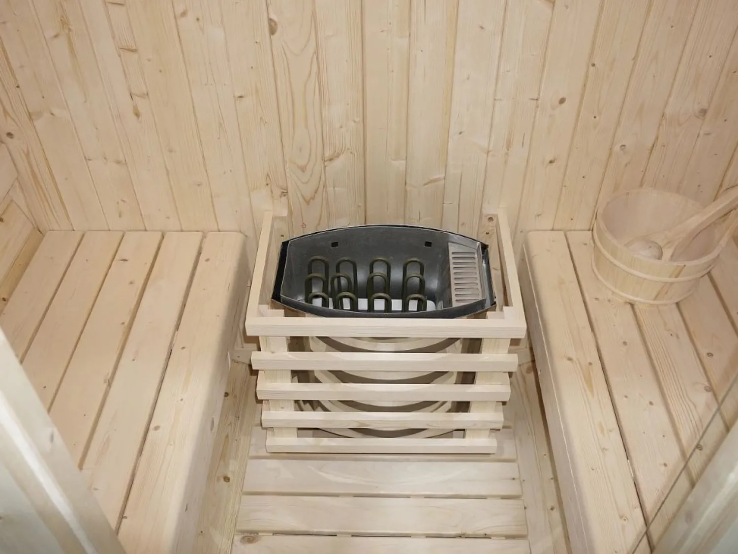Sale Sauna de exterior 2 plazas, Ancho 185 x Prof. 120 x Alt. 190 cm, ISOKYRO Sauna De Exterior
