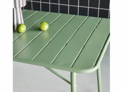Clearance Sweeek Set mesa de jardín bistró plegable de acero con 2 sillones y 4 sillas, Verde