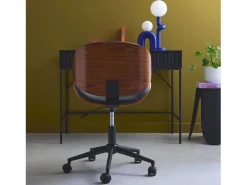 Discount Sweeek Silla de oficina con ruedas, madera curvada y acabado en polipiel Negro