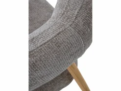 Sillón de madera de roble tapizado en