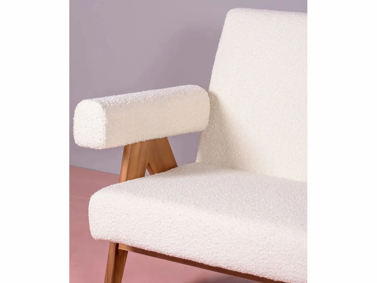 Nest Dream Sofá vintage en madera de teca y tapizado en boucle - Daneu -