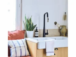 Clearance Essebagno Style Grifo mezclador de fregadero con ducha extraíble mate y cromo Negro
